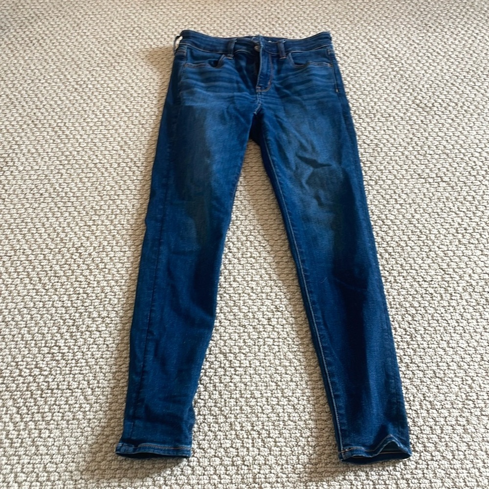 American eagle next level stretch jeans size four